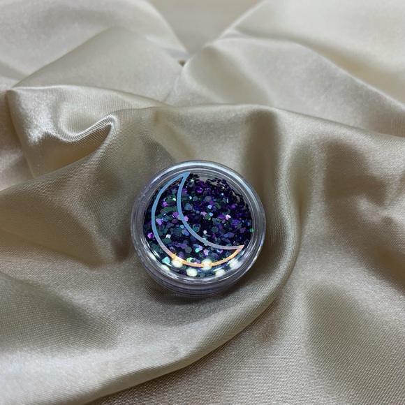 Cosmetic glitter - Picture 2 of 2